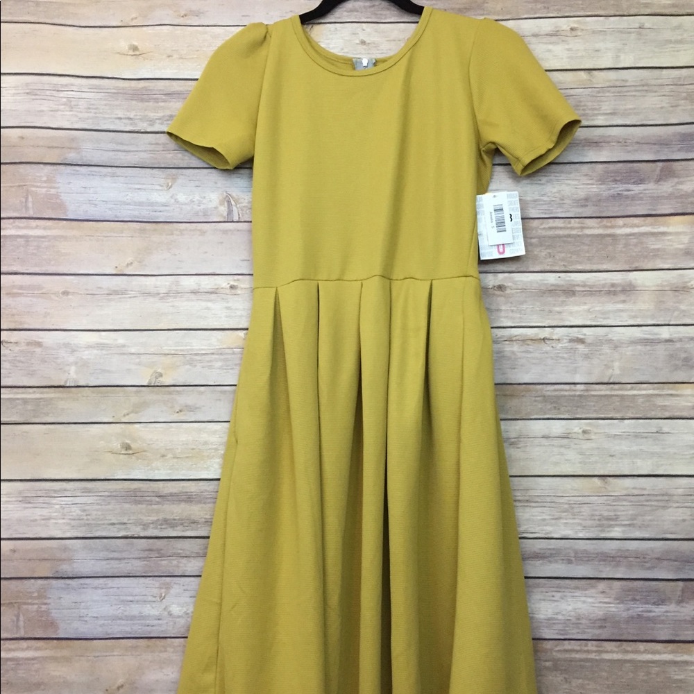 Yellow LuLaRoe Amelia